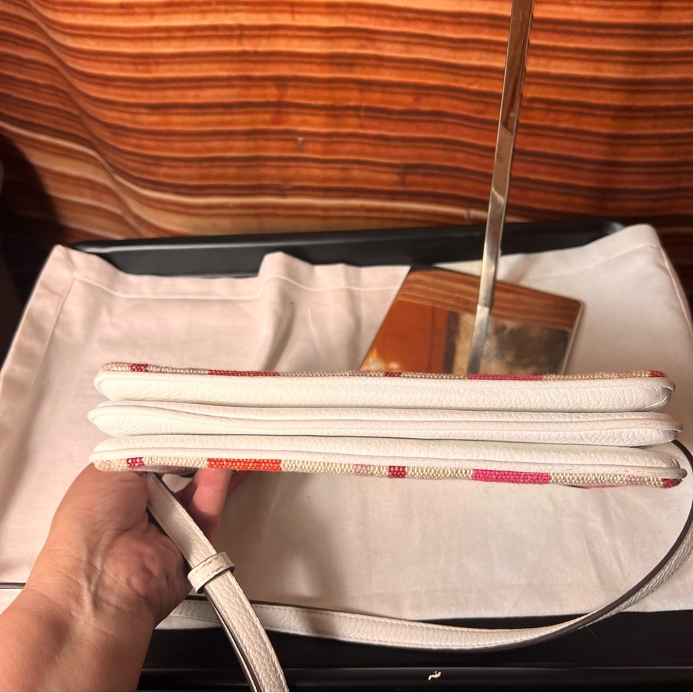 Kate Spade Leila Pink and Orange Crossbody Bag with Modern Design, triple gusset - Picture 5 of 17
